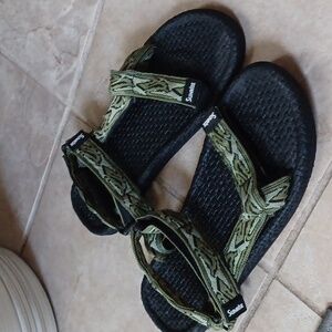 Men's River Sandals Shoes Sunrise Green Velcro Straps Size 12